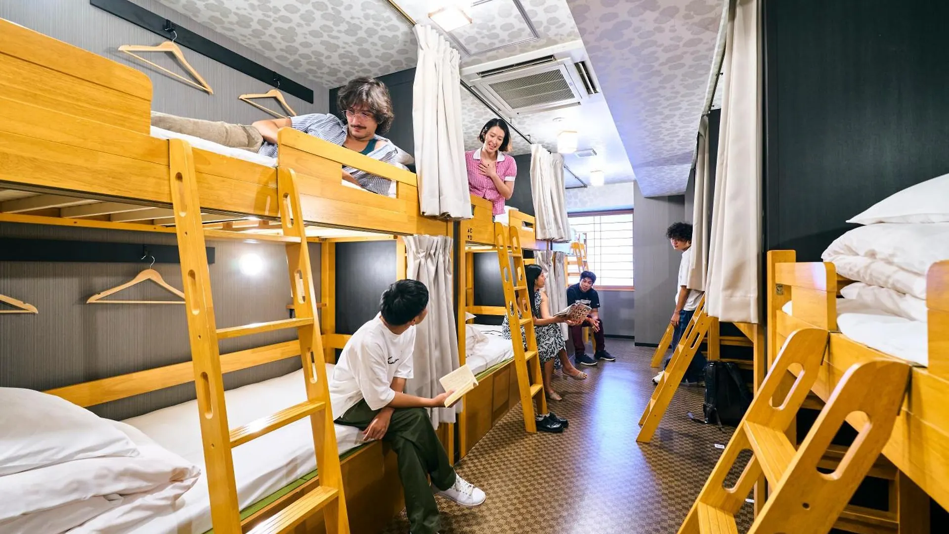 Cogo Tennoji Osaka 0*,